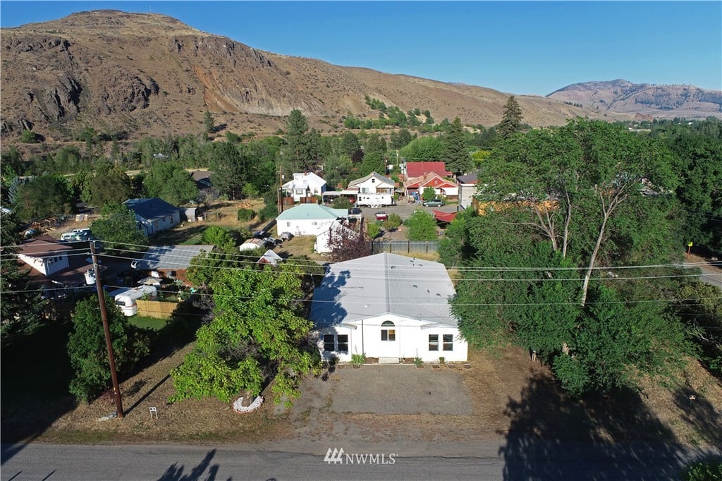 314 Lincoln St Methow Valley Home Listings - North Cascade Land & Home Company Real Estate